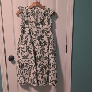 Time and Tru Leafy Green and White Womens Dress